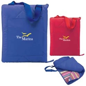 Stadium Seat Picnic Blanket Made Of 600 Denier Polyester And 100% Acrylic Plaid