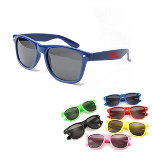 Custom Logo Sunglasses with Package Pouch