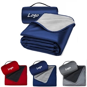 Custom Logo Outdoor Waterproof Foldable Fleece Stadium Thicker Blanket
