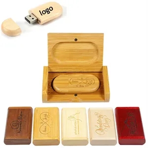 8GB USB 2.0 Flash Drive With Wooden Case