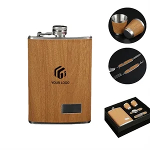 9 oz Stainless Steel Drinkware Whiskey Hip Flask Set