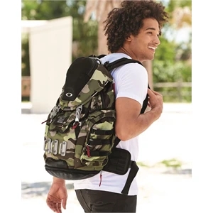 Oakley 34L Kitchen Sink Backpack