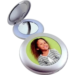 Illuminated Photo Compact Mirror With Magnified Mirror And Lighted Regular Mirror