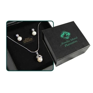 Bret Roberts (tm) - Cubic Zirconia And Freshwater Pearl Necklace And Earring Ensemble