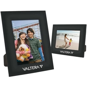 Executive - 5" X 7" Black Frame With Glass Insert And Leatherette Design