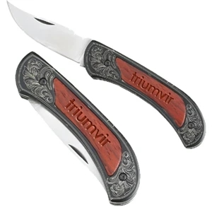 The Swashbuckler Deluxe - Knife With 2.5" Stainless Steel Blade And Rosewood And Patterned Handle