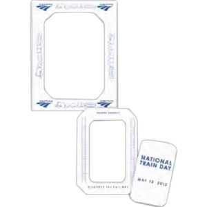 Color Me - Three In One Magnet Frame With A To Be Colored In Design, 4" X 5 1/4"