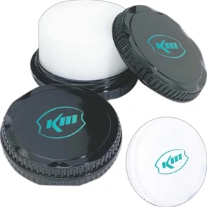Shoe Polisher Featuring Pop-up Sponge With A Neutral Shining Agent For Touch-ups