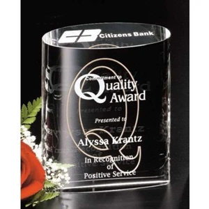 Ovation Pristine Gallery - 5" X 6" X 1 1/4" - Award Made Of Optical Crystal
