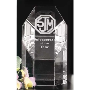 Amherst Pristine Gallery - 3" X 5" X 2 1/4" - Award Made Of Optical Crystal