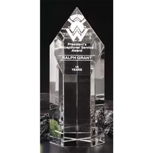 Summit Pristine Gallery - 3" X 7" X 2 1/2" - Award Made Of Optical Crystal