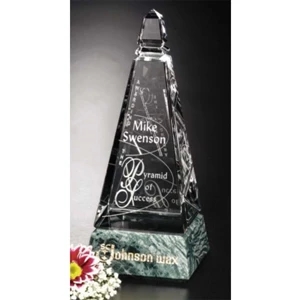 Verde Gallery Virden Peak - Peak Award Made Of Green Marble And Optical Crystal