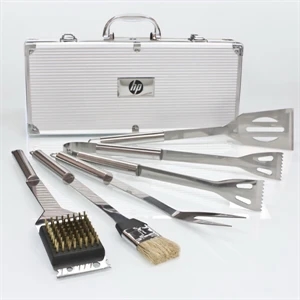 5-piece Bbq Tool Set In Aluminum Case Is Perfect For Outdoor Bbq, Picnics, & Camping