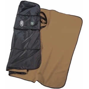 Woolrich (r) Explorer's Peak - Fleece Blanket With Water-repellent Backing. Large Exterior Pocket