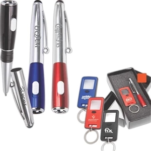 The Bentonwood;the Combination;the Read - Black - Magnifying Glass Key Ring With Light And Stylus Pen Gift Set