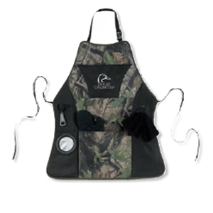 Grill Master - Camouflage - Apron Kit With Detachable Bottle Opener, Padded Oven Mitt And Towel