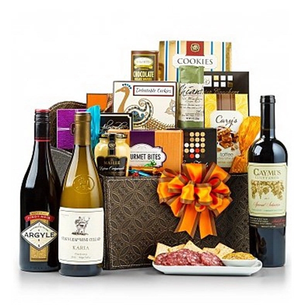 Caymus Special Selection Wine Basket