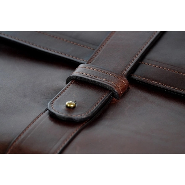 Vachetta Large Leather Padfolio - Walnut - Vachetta Large Leather Padfolio - Walnut - Image 6 of 13