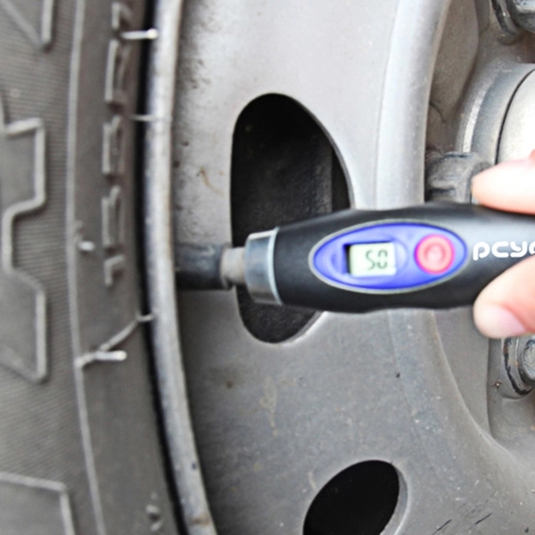 LCD Digital Tire Gauge With Keychain - LCD Digital Tire Gauge With Keychain - Image 2 of 2