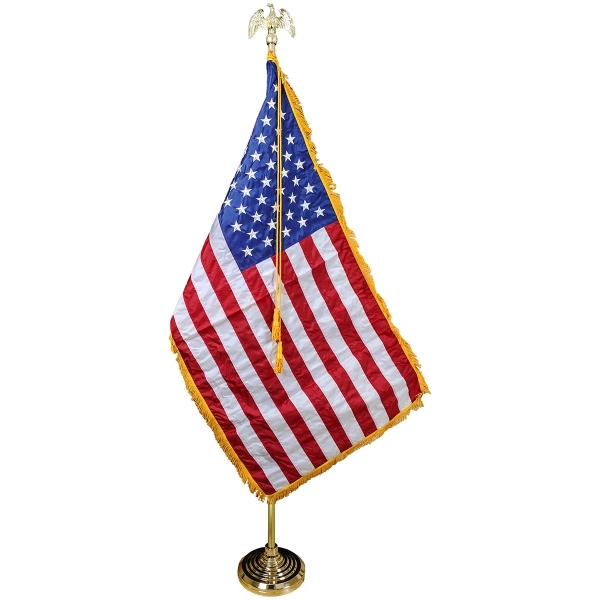 5'-9.5' Gold Adjustable Aluminum Pole w/ 4' x 6' Nylon Flag - 5'-9.5' Gold Adjustable Aluminum Pole w/ 4' x 6' Nylon Flag - Image 0 of 1