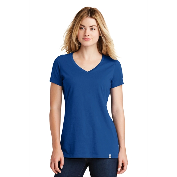 New Era Women's Heritage Blend V-Neck Tee. - New Era Women's Heritage Blend V-Neck Tee. - Image 4 of 76