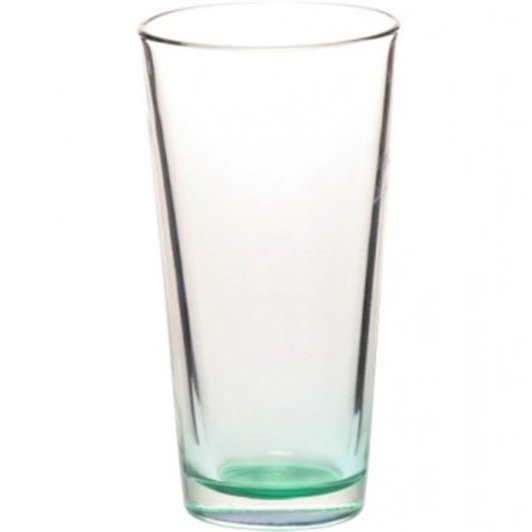 20 oz. Libbey® Mixing Glasses - 20 oz. Libbey® Mixing Glasses - Image 11 of 14