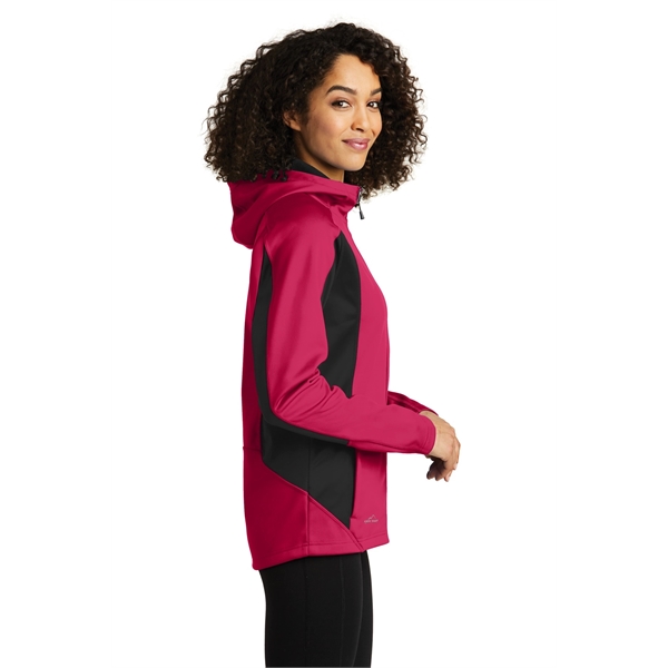 Eddie Bauer Women's Trail Soft Shell Jacket. - Eddie Bauer Women's Trail Soft Shell Jacket. - Image 18 of 25