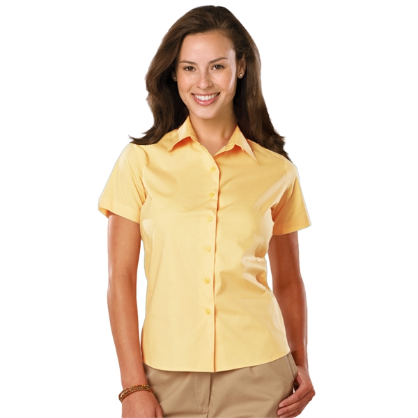 Ladies' Short Sleeve Stretch Poplin Blouse