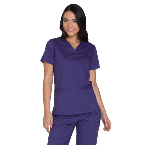 Cherokee Workwear Core Stretch Women's V-Neck Top - Cherokee Workwear Core Stretch Women's V-Neck Top - Image 6 of 9