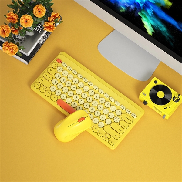 Wireless Keyboard Mouse Combo - Wireless Keyboard Mouse Combo - Image 2 of 3