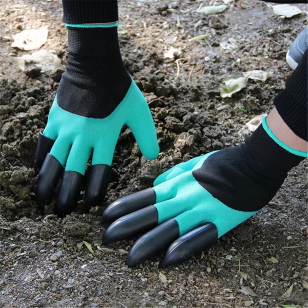 Garden Gloves with Claws - Garden Gloves with Claws - Image 1 of 2
