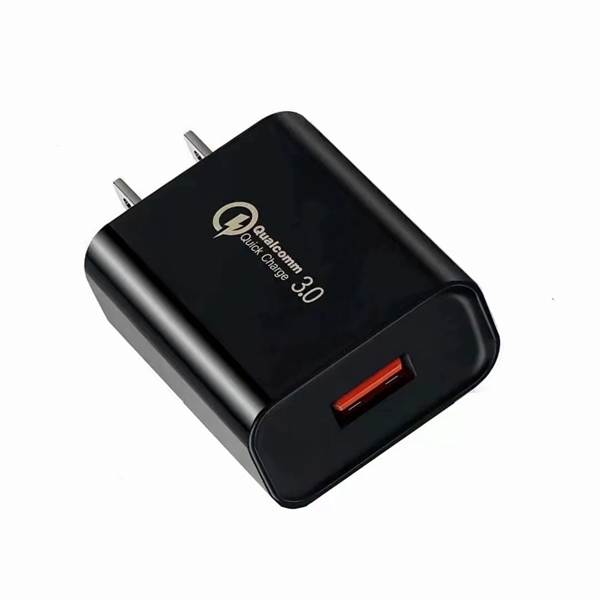Wall Charger 18w + 3-1 FAST CHARGE CABLE KIT - Wall Charger 18w + 3-1 FAST CHARGE CABLE KIT - Image 2 of 5