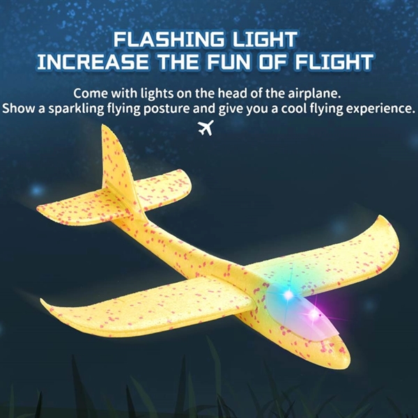 Throwing Foam Plane With Light - Throwing Foam Plane With Light - Image 3 of 5