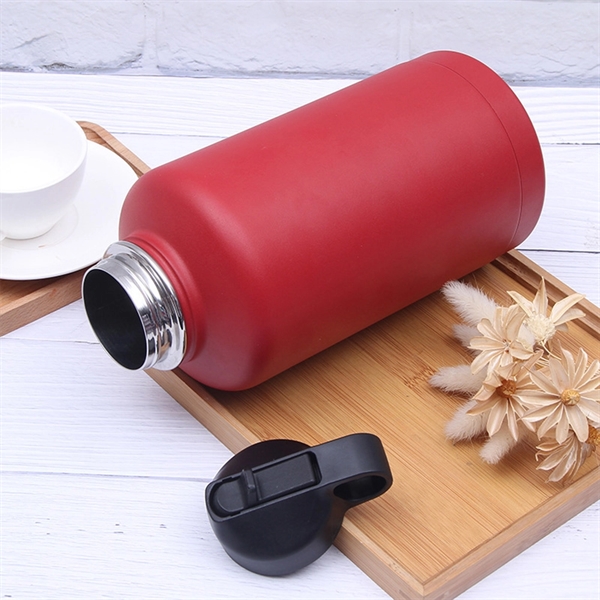 64 Oz Vacuum Insulated S/S Sports Water Bottle w/Straw Lid - 64 Oz Vacuum Insulated S/S Sports Water Bottle w/Straw Lid - Image 3 of 4