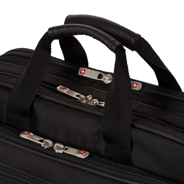 Mainframe 16" Laptop Briefcase - Mainframe 16" Laptop Briefcase - Image 4 of 10