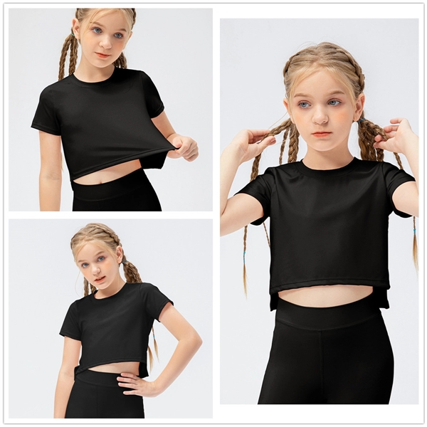 Girls Short Sleeve Side Slit Hem Tee T-Shirt - Girls Short Sleeve Side Slit Hem Tee T-Shirt - Image 0 of 4