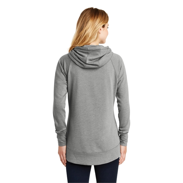 New Era Women's Tri-Blend Fleece Pullover Hoodie. - New Era Women's Tri-Blend Fleece Pullover Hoodie. - Image 4 of 42