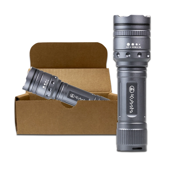 DieHard 600 Lumen Twist Focus Flashlight - DieHard 600 Lumen Twist Focus Flashlight - Image 0 of 2