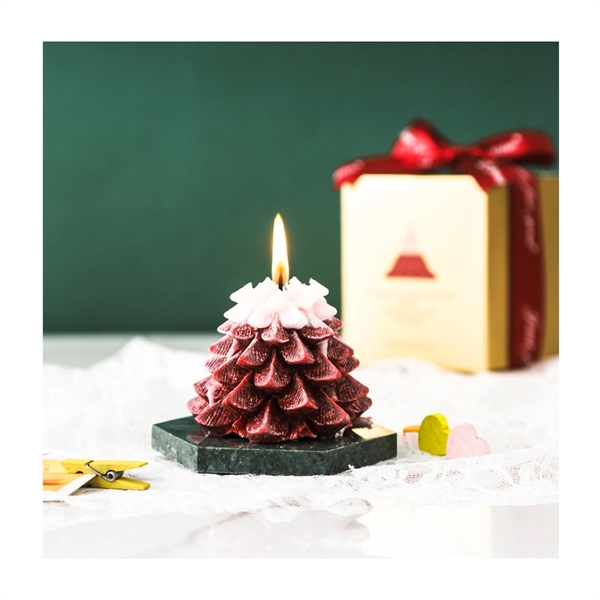 Christmas Tree Aromatherapy Candle - Christmas Tree Aromatherapy Candle - Image 1 of 3