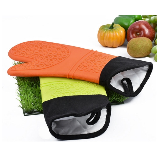 Professional Silicone Oven Mitts - Professional Silicone Oven Mitts - Image 1 of 3
