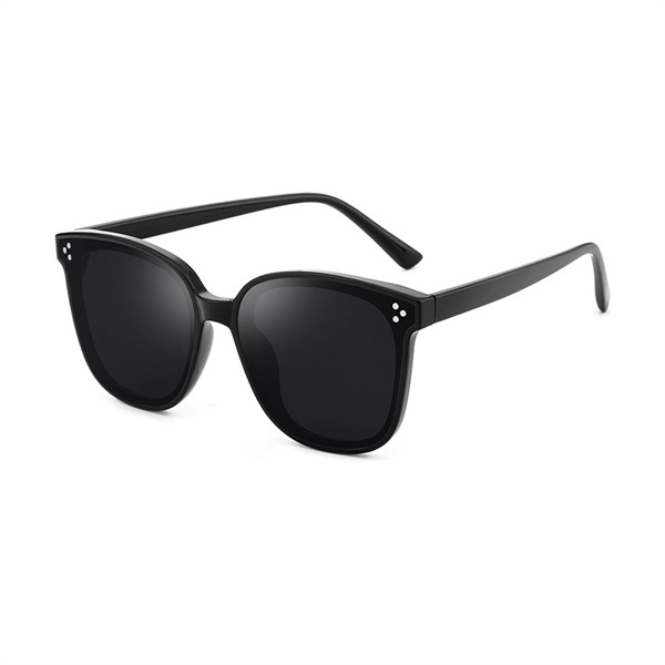 Matte Polarized Sunglasses - Matte Polarized Sunglasses - Image 6 of 6