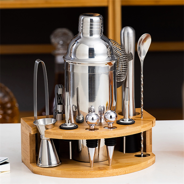 Cocktail Shaker Set - Cocktail Shaker Set - Image 0 of 1