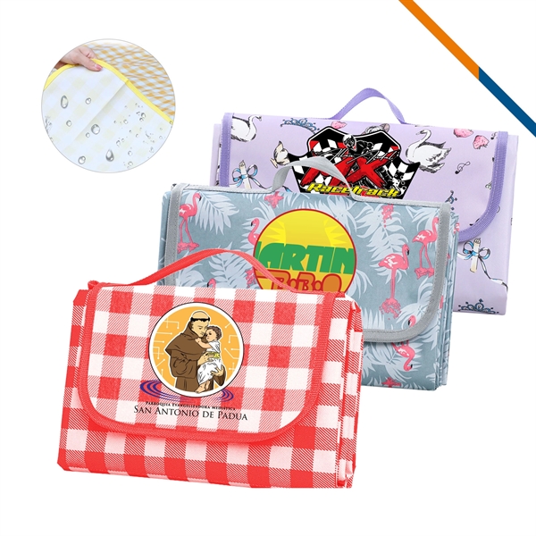 Shiny Picnic Blanket - Shiny Picnic Blanket - Image 2 of 8
