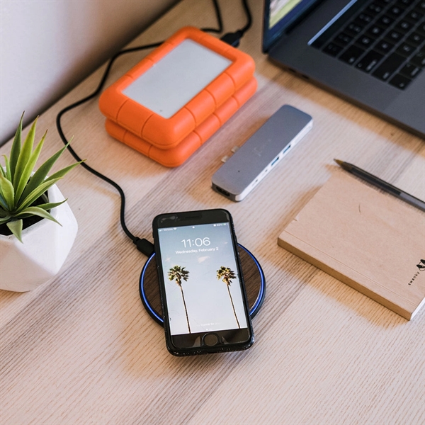 Engraved Wireless Charger - Engraved Wireless Charger - Image 3 of 3