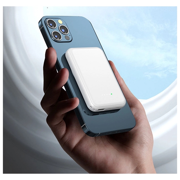 Magnetic Wireless Power Bank 5000 Mah - Magnetic Wireless Power Bank 5000 Mah - Image 1 of 3