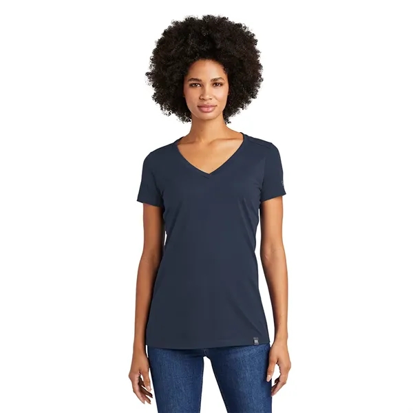 New Era® Women's Heritage Blend V-Neck Tee - New Era® Women's Heritage Blend V-Neck Tee - Image 7 of 12