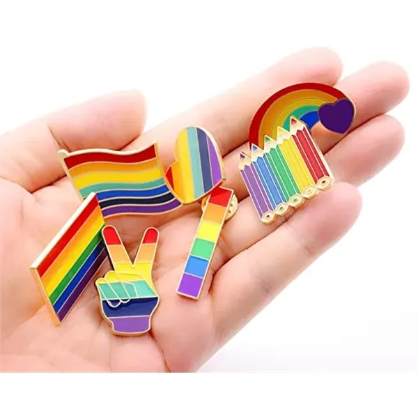 Rainbow Brooch Pride Heart Flag Label Pins - Rainbow Brooch Pride Heart Flag Label Pins - Image 1 of 1