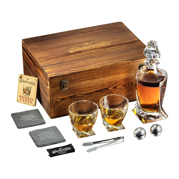 Elegant Whiskey Decanter Set in Wooden Box - Elegant Whiskey Decanter Set in Wooden Box - Image 0 of 5