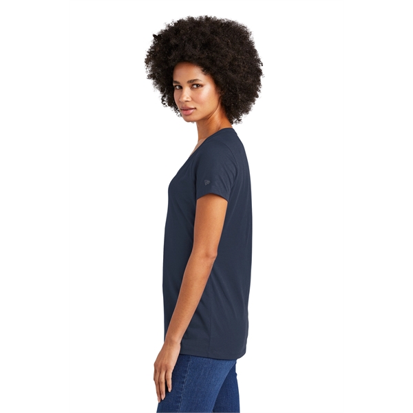 New Era Women's Heritage Blend V-Neck Tee. - New Era Women's Heritage Blend V-Neck Tee. - Image 42 of 76