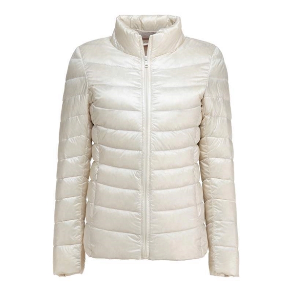 Packable Lightweight Water-Resistant Puffer Jacket - Packable Lightweight Water-Resistant Puffer Jacket - Image 5 of 6